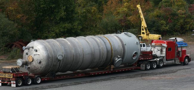 extra large manufactured column before customer shipment