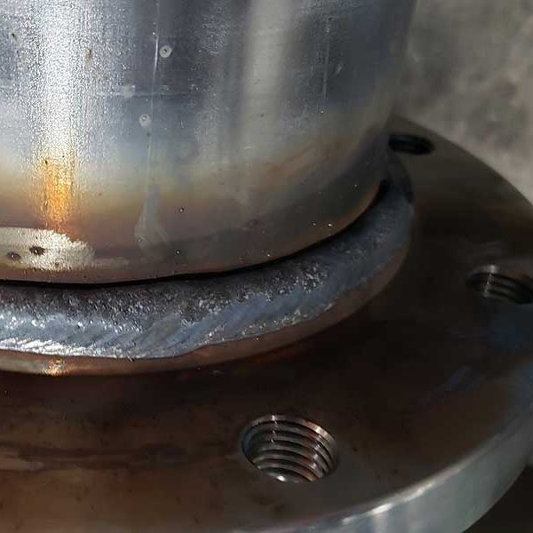 vessel containment welding